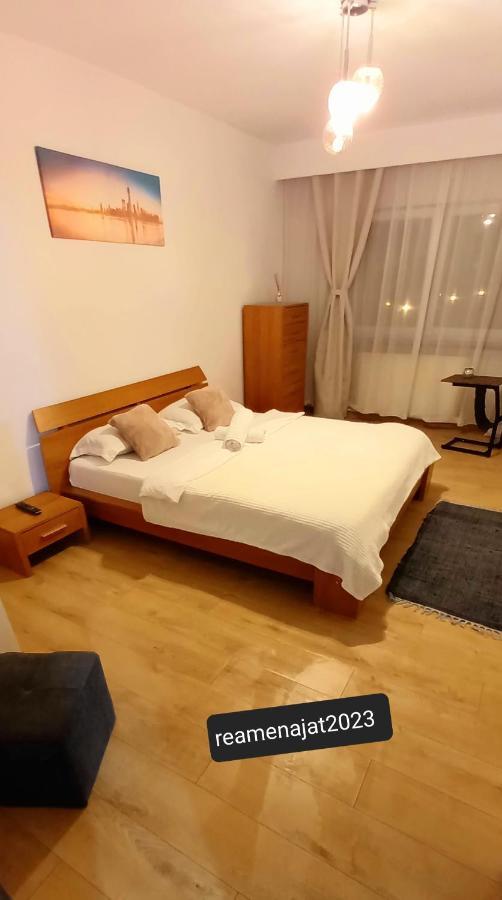 33 Coquette Apartment Baia Mare Exteriér fotografie