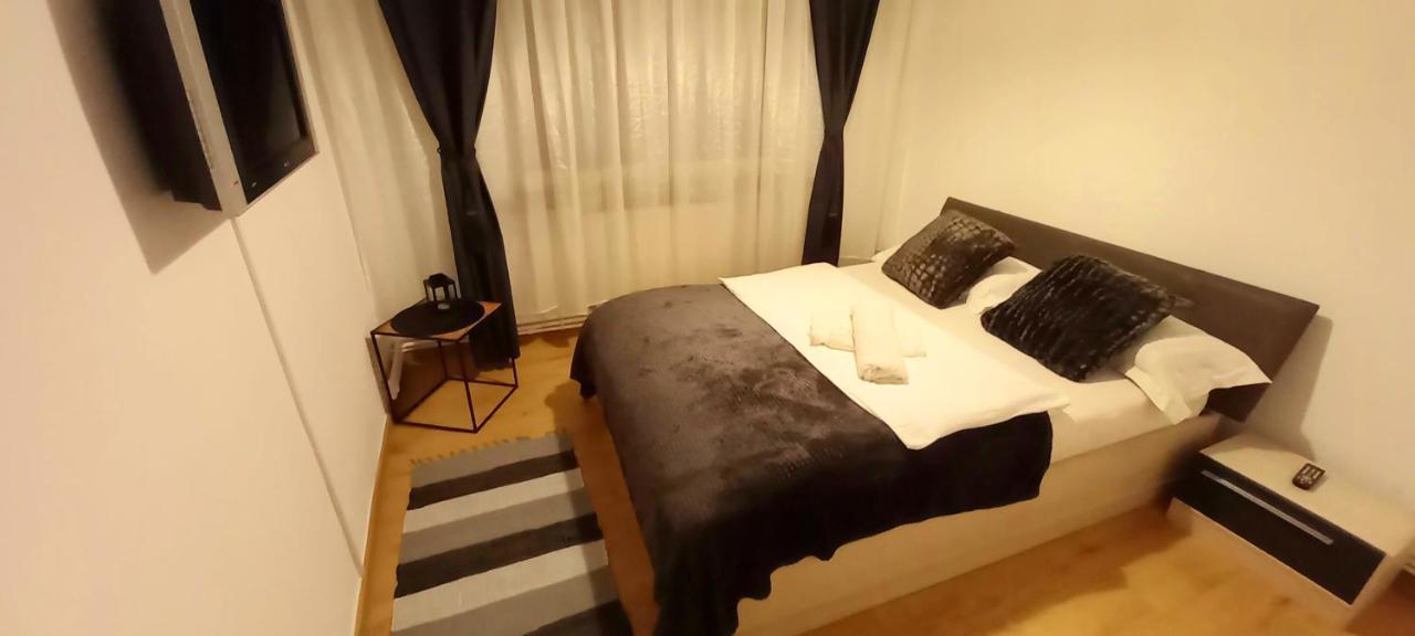 33 Coquette Apartment Baia Mare Exteriér fotografie