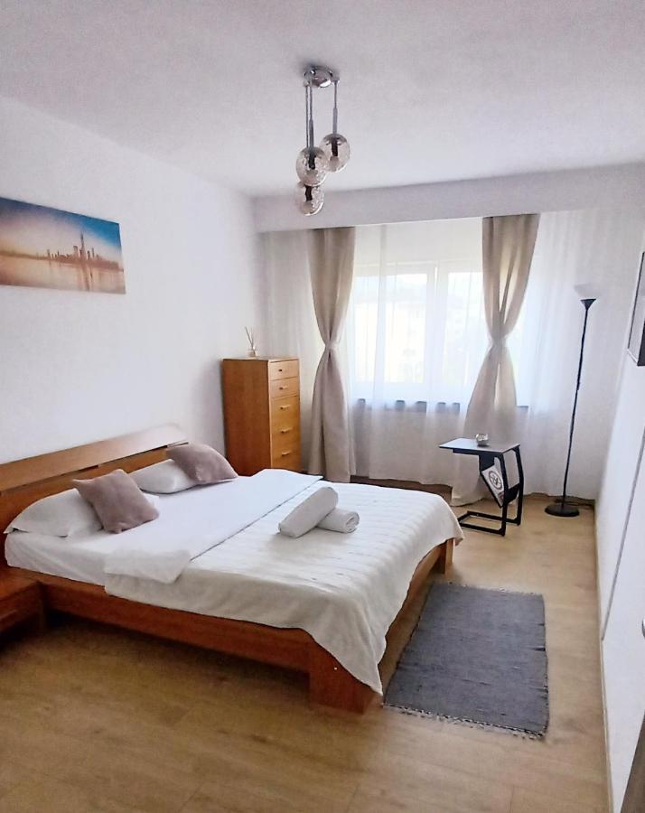 33 Coquette Apartment Baia Mare Exteriér fotografie